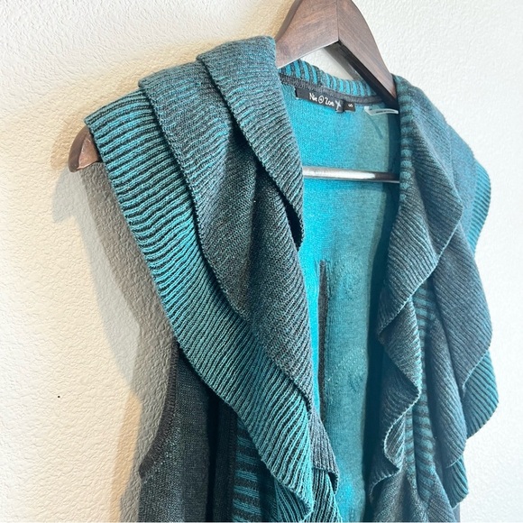 Nic+Zoe Long Ruffle Sweater Vest Small Gray Teal Turquoise Boho Artsy Layered - Picture 3 of 9